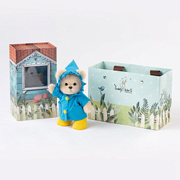 Медведь Lina TeddyTales, в синем дождевике, молочный, брелок, XS, 15 см